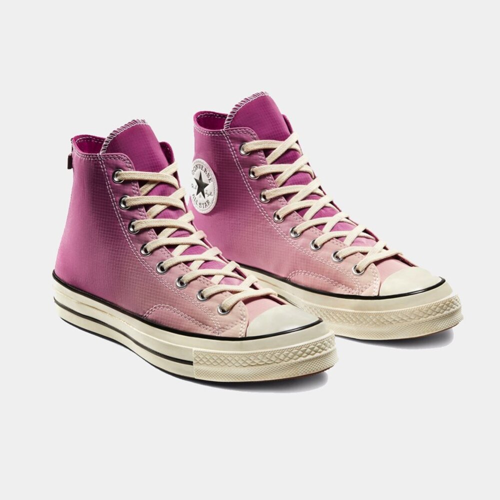 Converse - Chuck Taylor All Star 70 HiPrimaloft Pink, NWT Original box